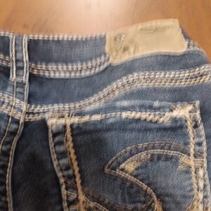 Stylish Blue Jeans for Women